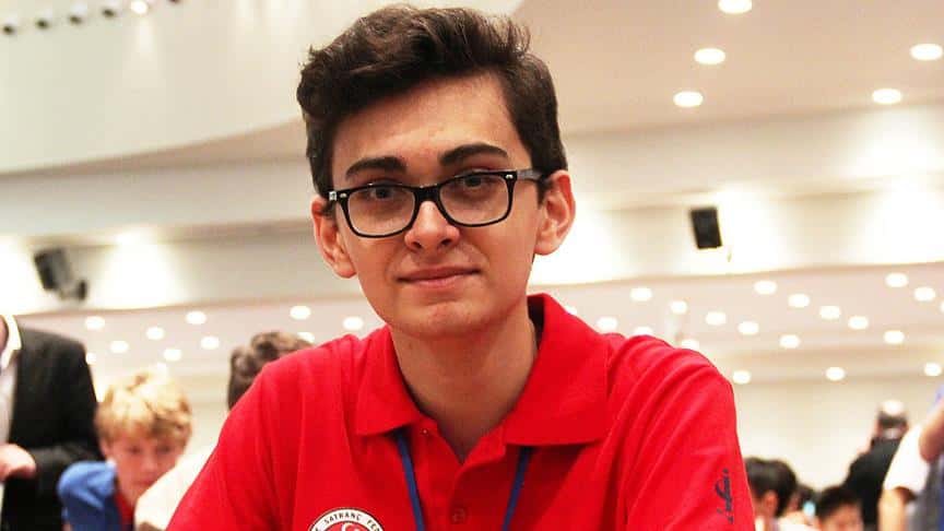 vahap şanal satranç bilgisayarı