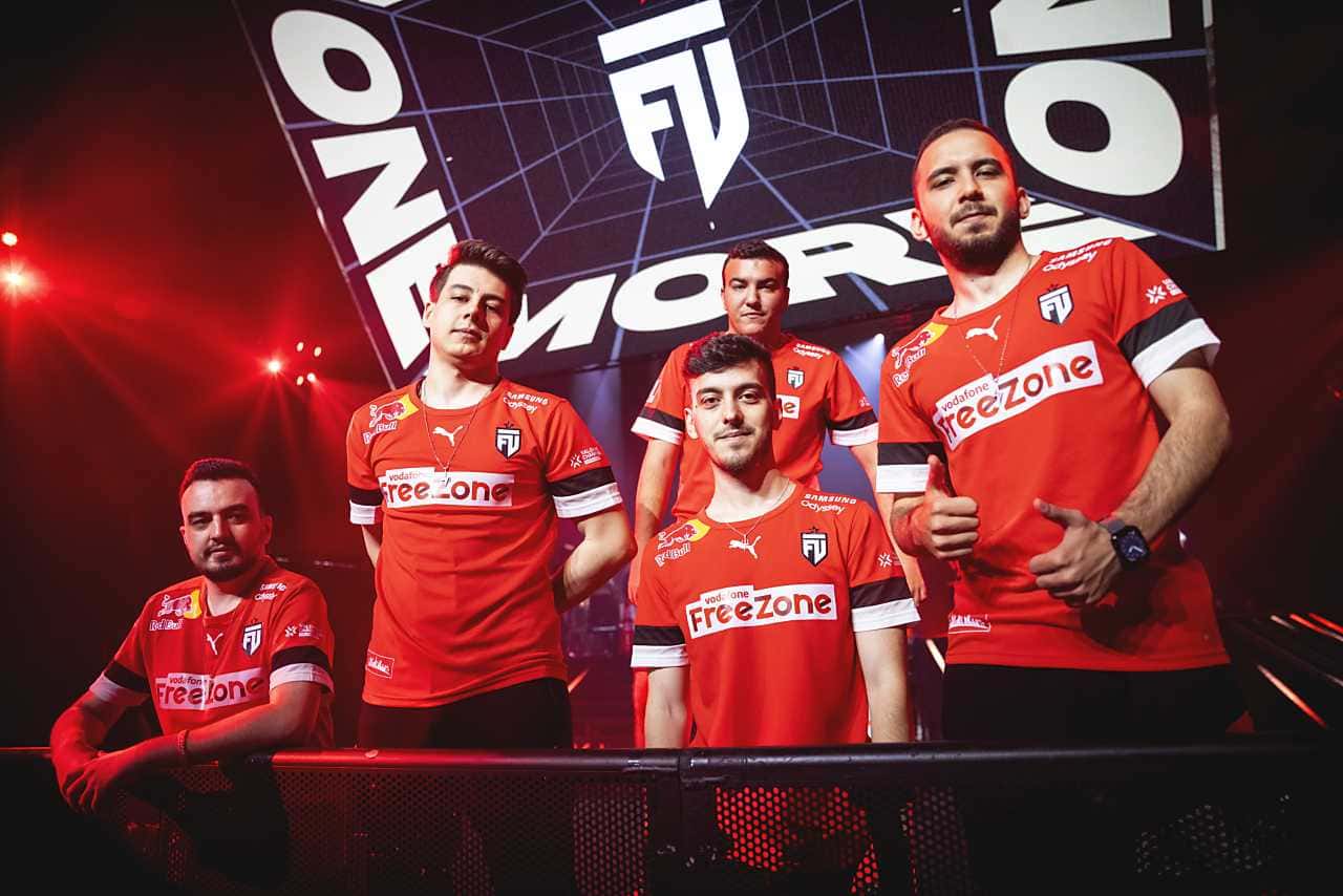 FUT Esports Dünyanın En İyi İlk 8 Takımı Arasına Girdi!