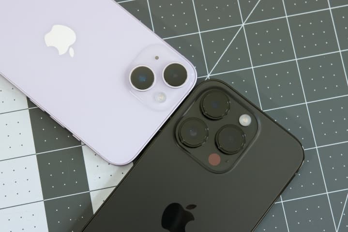 iPhone 15