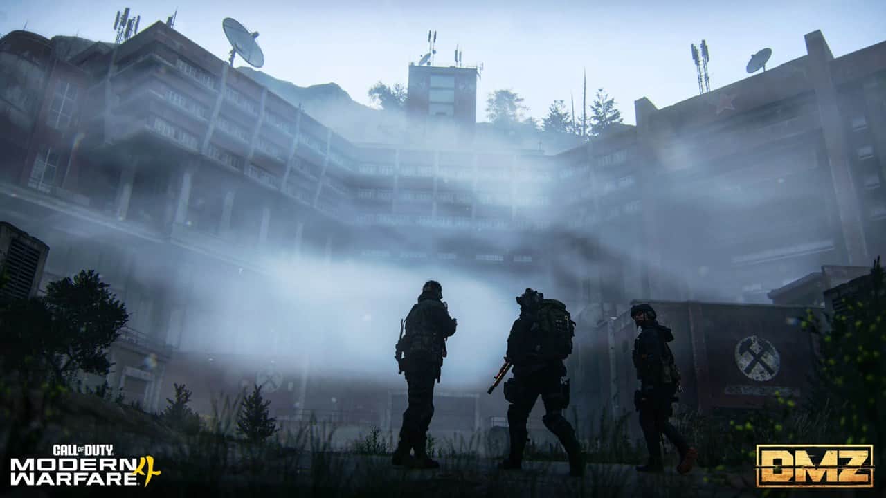 Three soldiers silhouetted in front of a misty building in Modern Warfare 4
